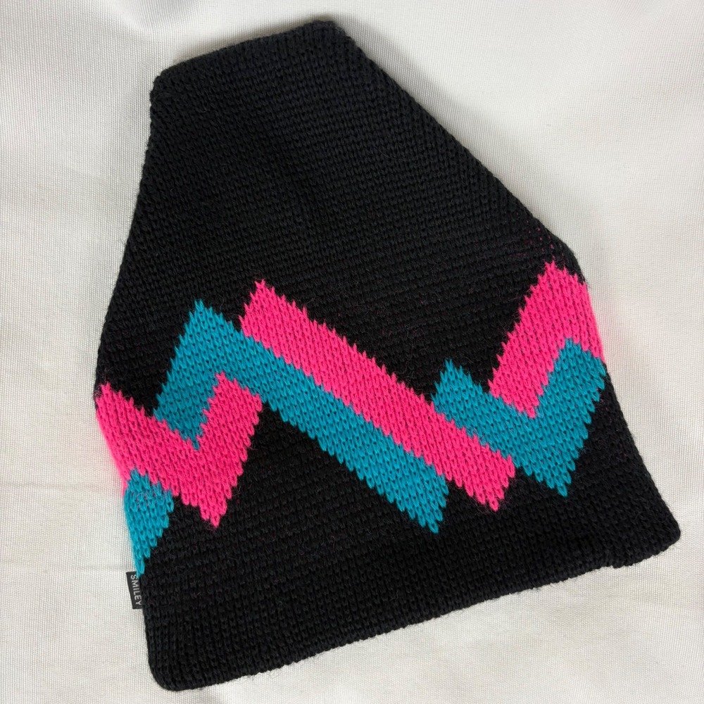 Smiley Vintage Knit Beanie Cap‎ Black Neon Pink/Teal Chevron 80s 90s Wool Blend